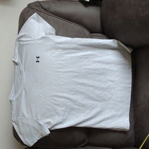 Boys Under Armour Lightweight Shirt